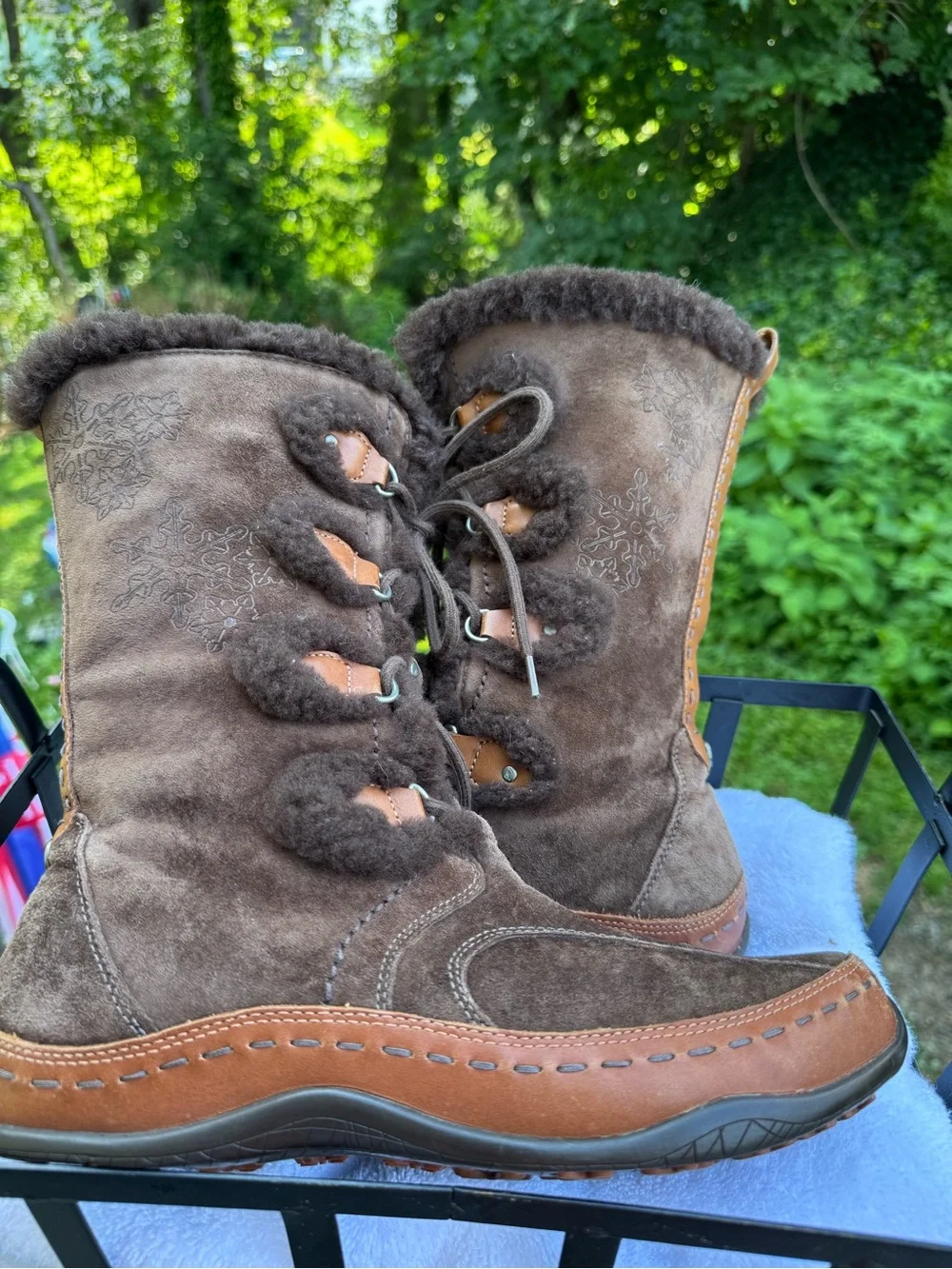 The North Face Abby II Brown Winter Boots Women's US size 9.5 Snowflake Design